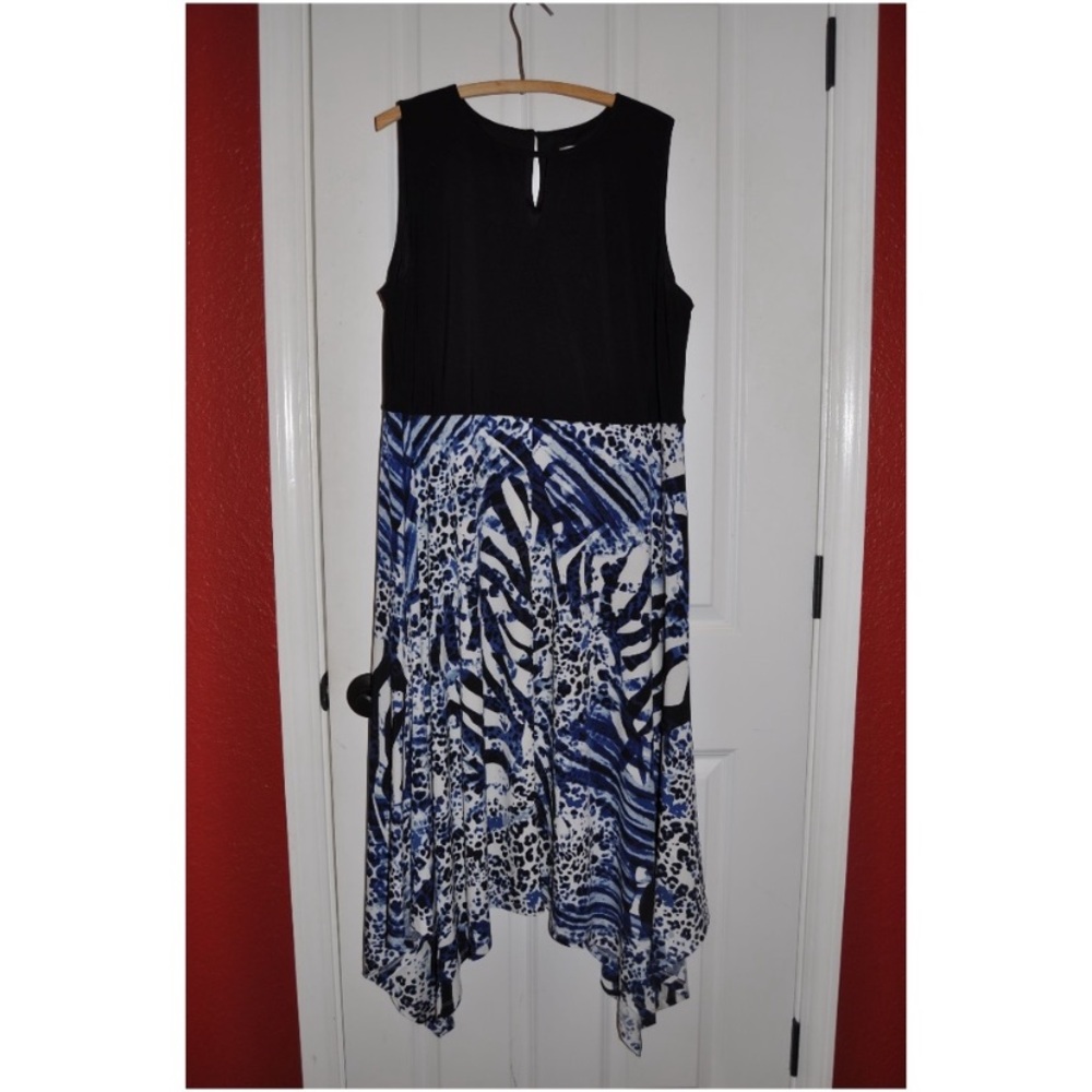 $129 Chicos animal print midi dress 0=small 4/6 - Picture 4 of 7
